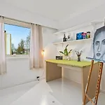 Cozy With Free Parking Apartmán *
